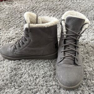 MOSHU | Women’s Lace Up Fleece Boots